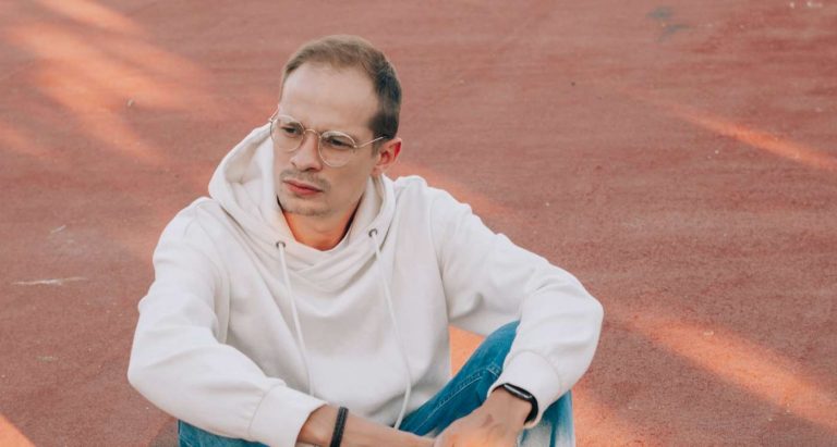 বাণিজ্যযুদ্ধে ট্রাম্প নাকি চিন পিং—কে আগে হার মানবেন